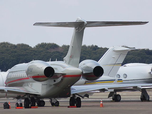 Bombardier Global Express (9H-VJI) - I take a picture on Apr 2, 2017.