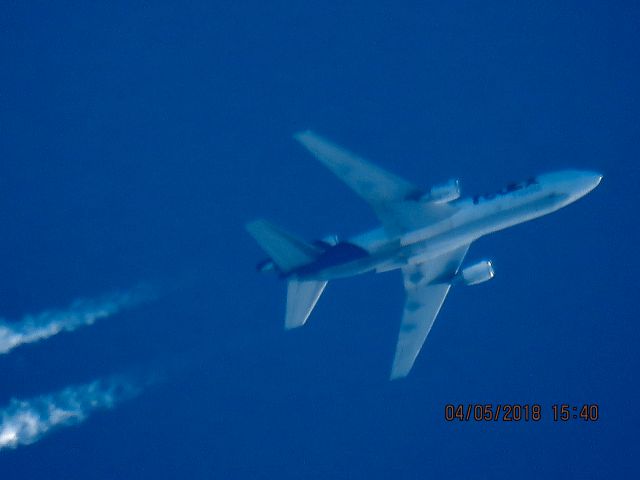 McDonnell Douglas DC-10 (N318FE)