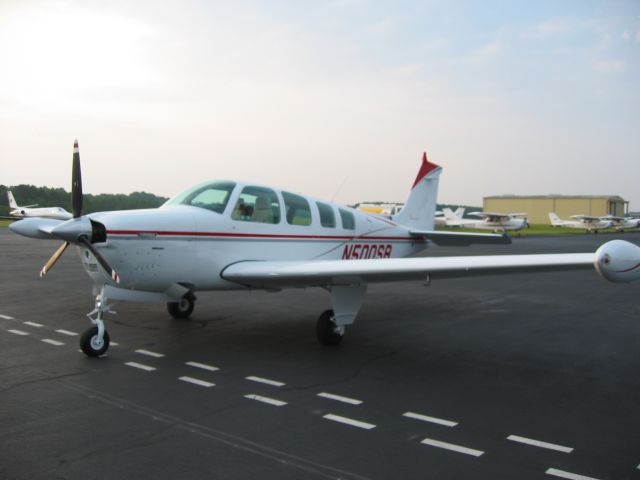 Beechcraft Bonanza (36) (N500SB)