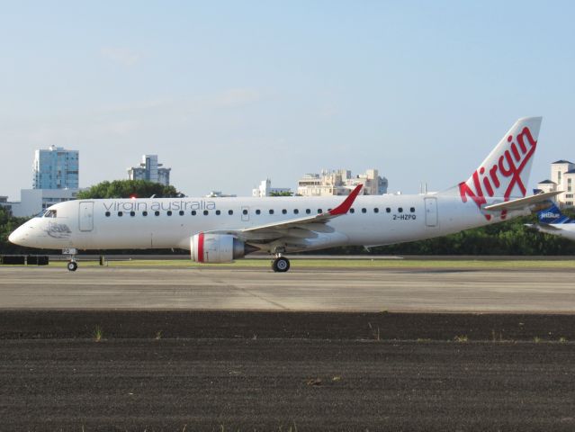 Embraer ERJ-190 (2-HZPQ)