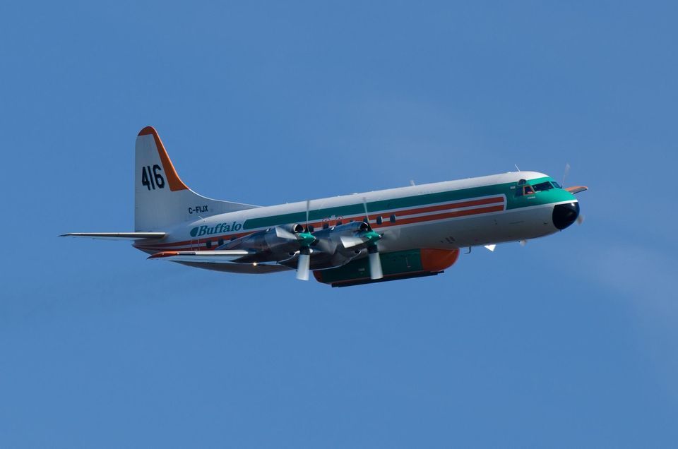 Lockheed L-188 Electra (C-FIJX)