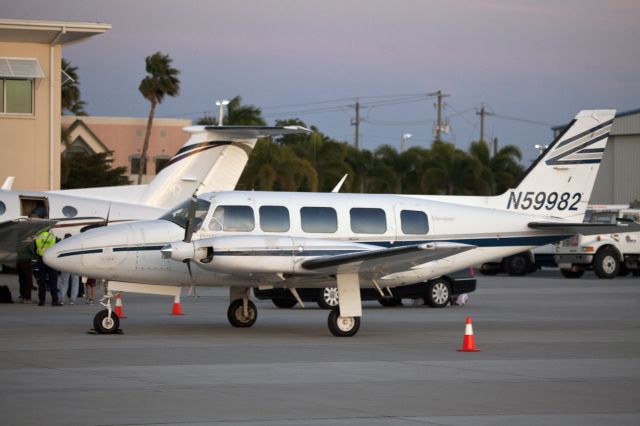 Piper Navajo (N59982) - A nice charter aicraft.