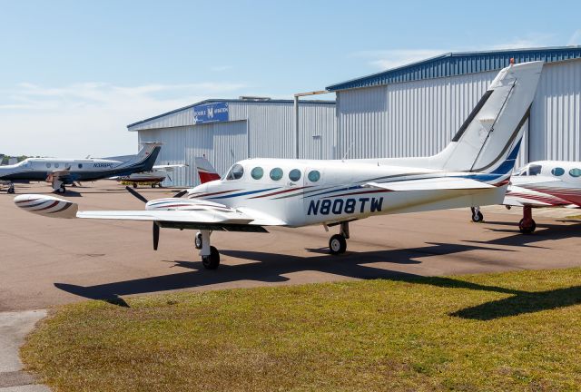 Cessna 340 (N808TW)