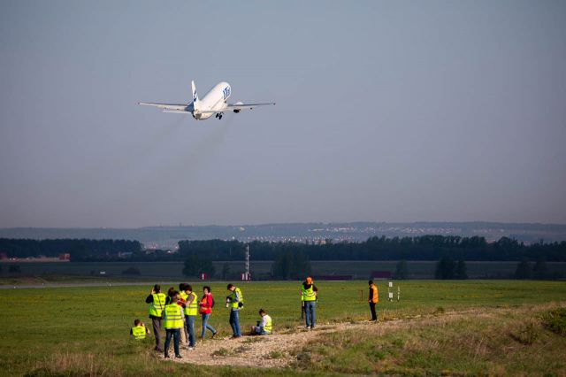 Boeing 737-700 (VQ-BIG) - Ufa spotting