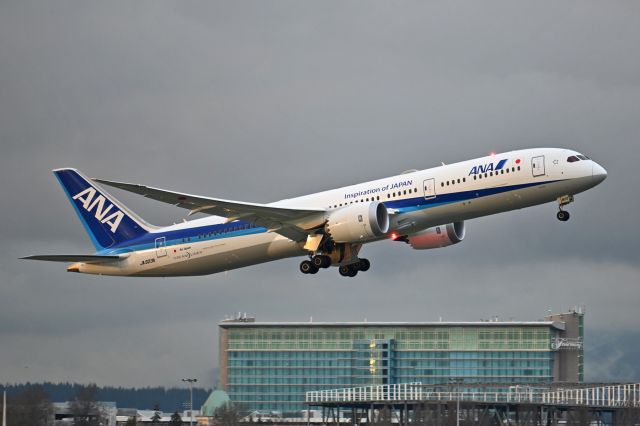 Boeing 787-9 Dreamliner (JA923A)