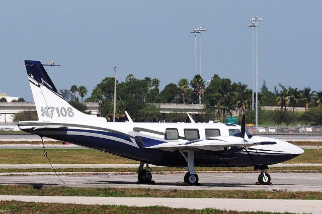 Piper Aerostar (N7108)