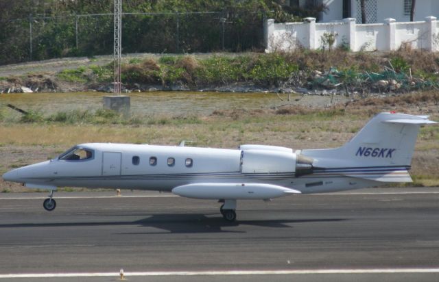 Learjet 35 (N66KK)