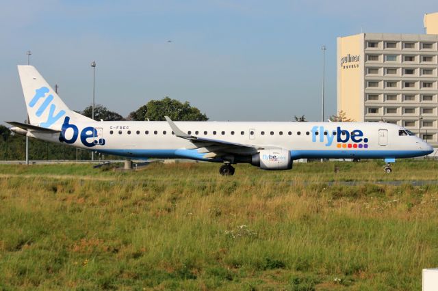 de Havilland Dash 8-400 (G-FBEC)