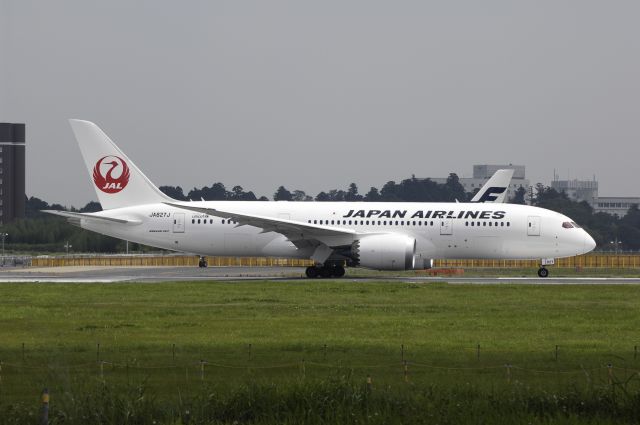 Boeing 787-8 (JA827J) - Depature at Narita Intl Airport R/W16R on 2012/07/28