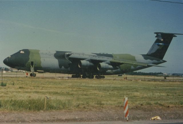 Lockheed C-5 Galaxy (69-0006) - C-5A