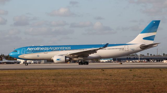 Airbus A330-200 (LV-GHQ) - I had posted another photo of this same airplane, but this is a better quality photo. On the way to the runway on the evening of the 13th of April, 2018. 