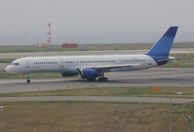 Boeing 757-200 (N969FD)