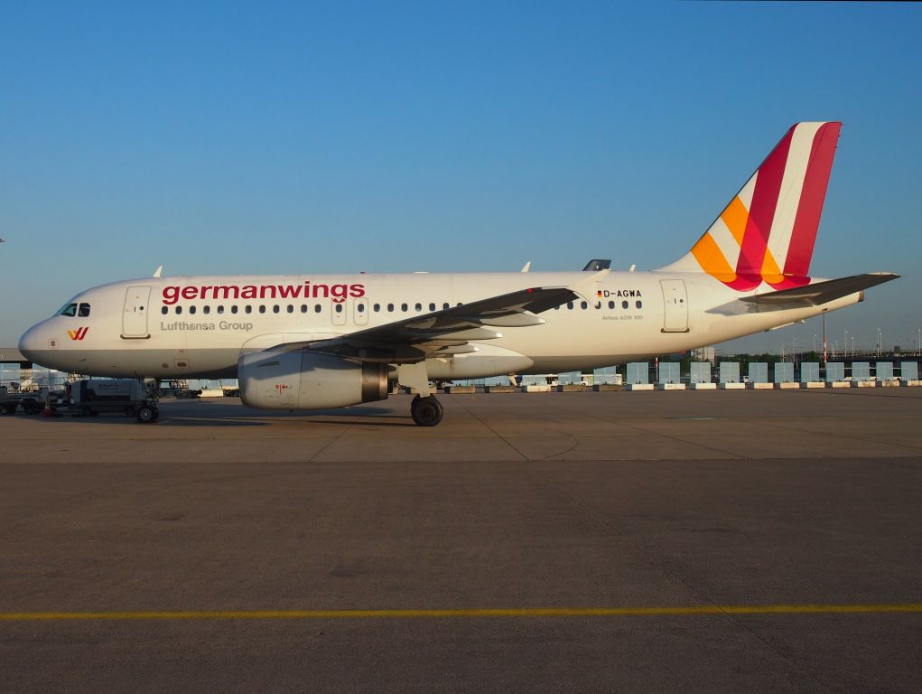 Airbus A319 (D-AGWA)