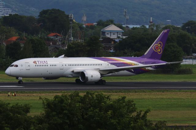 Boeing 787-9 Dreamliner (HS-TWC)