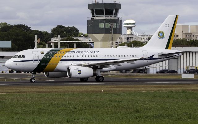 Airbus A319 (FAB2101)