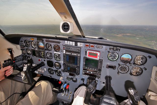 Piper Malibu Mirage (N315WF) - SkyTechs work horse with Justin at the controls.