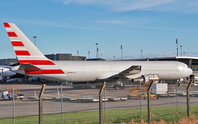 BOEING 767-300 (N369AA) - cargo aircraft management b767-323er(f) n369aa at shannon after arriving from tel aviv 28/10/18.