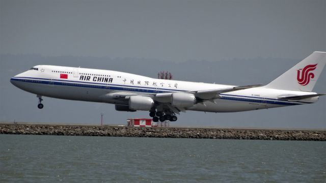 BOEING 747-8 (B-2486) - B-2486 Air China Boeing 747-8 - cn 41192 / ln 1507br /First Flight * Oct 2014br /Age 0.5 Yearsbr /2015年 05月 01日 B748/L Beijing Capital Intl (ZBAA / PEK) San Francisco Intl (KSFO) 16:17 CST 12:00 PDT 10:43