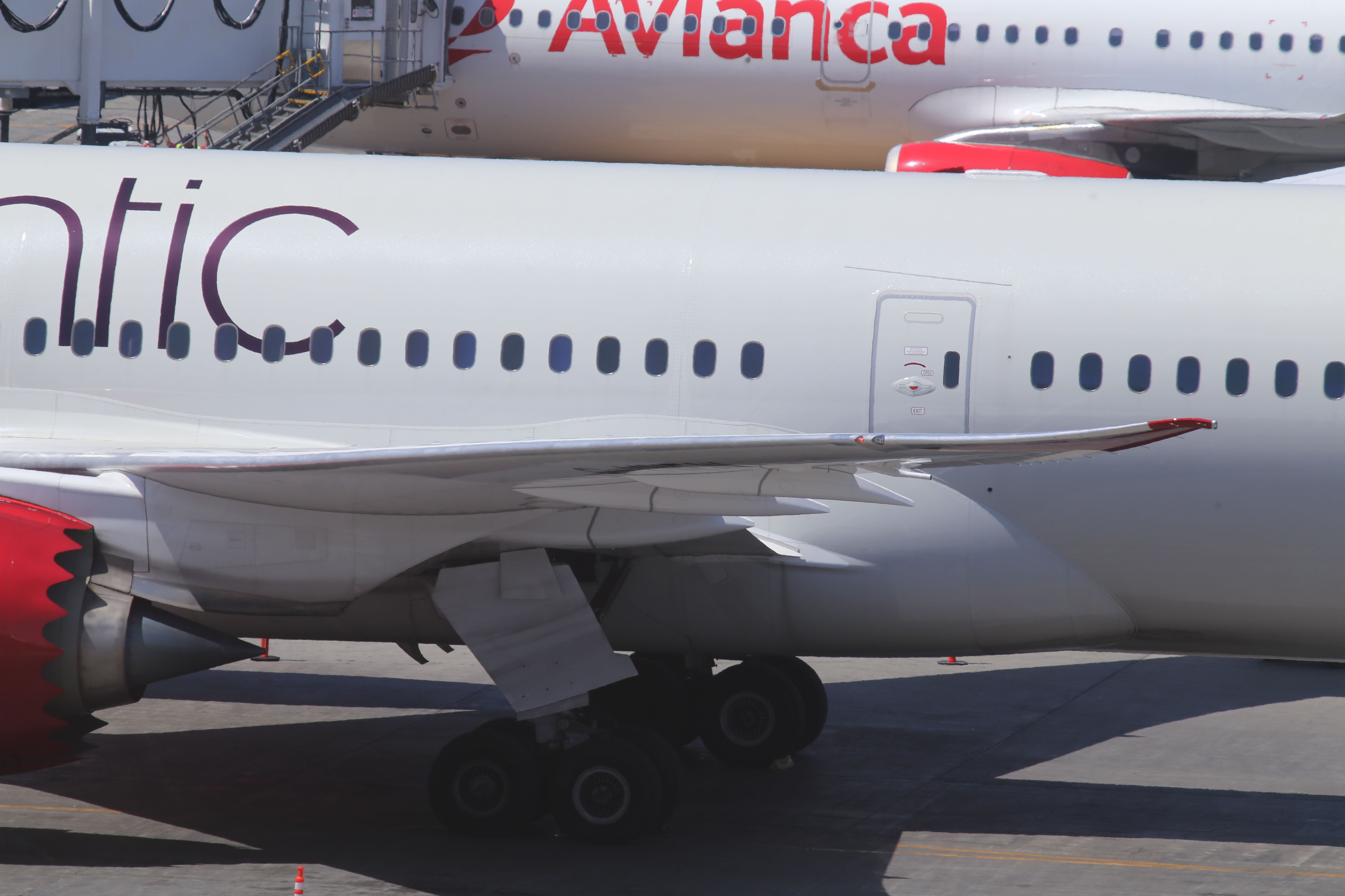 Boeing 787-9 Dreamliner (G-VNEW)