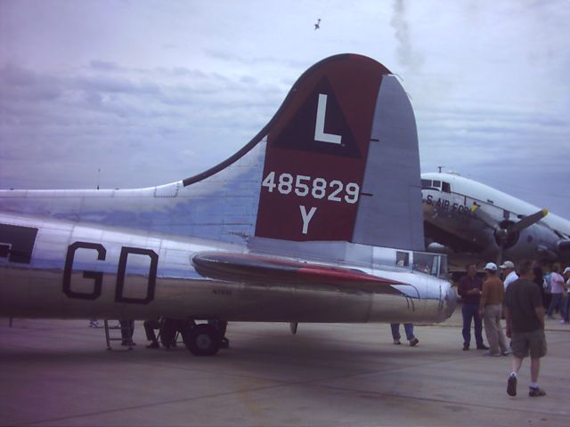 Boeing B-17 Flying Fortress —