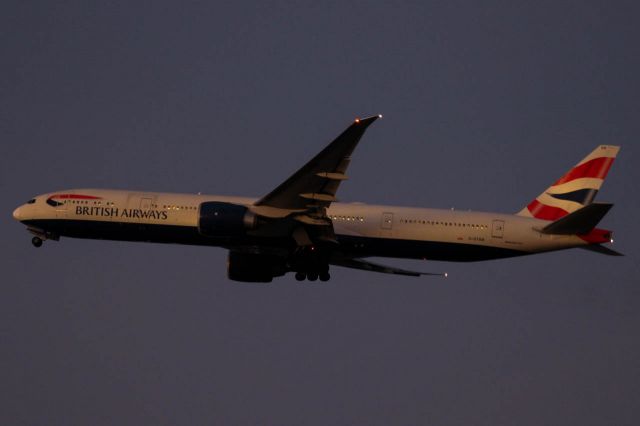 BOEING 777-300ER (G-STBB)