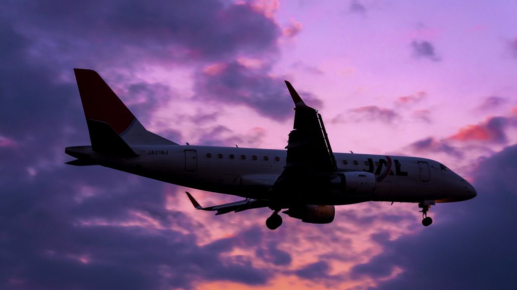 Embraer 170/175 (JA219J) - Embraer ERJ-170-100 (ERJ-170STD)