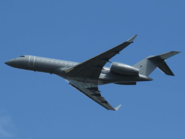 Bombardier Global Express (N801AD)