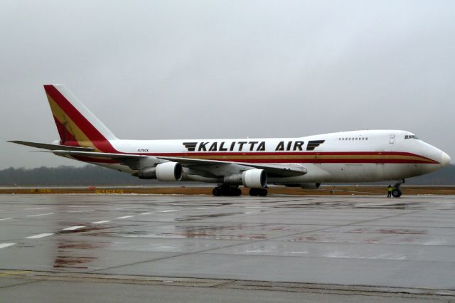 Boeing 747-200 (N715CK)