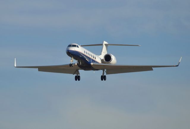 Gulfstream Aerospace Gulfstream V (G-LGKD)