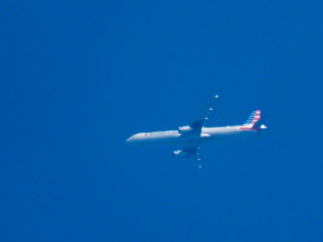 Airbus A321 (N544UW)