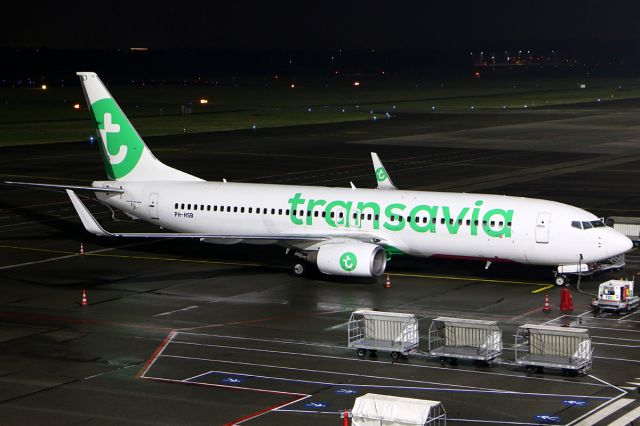 Boeing 737-800 (PH-HSB)