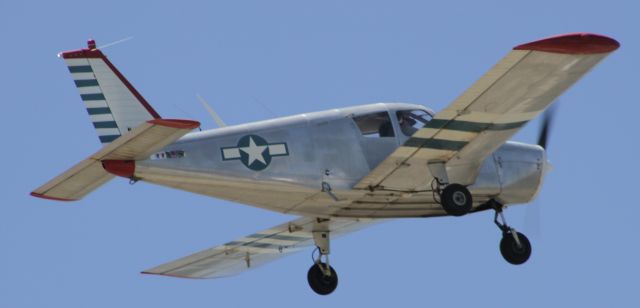 Piper Cherokee (N4486J)