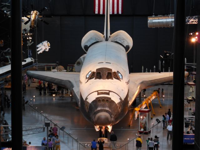 — — - Space Shuttle Discovery On Display At The Steven Udvar Hazy Center Near Dulles Int Airport