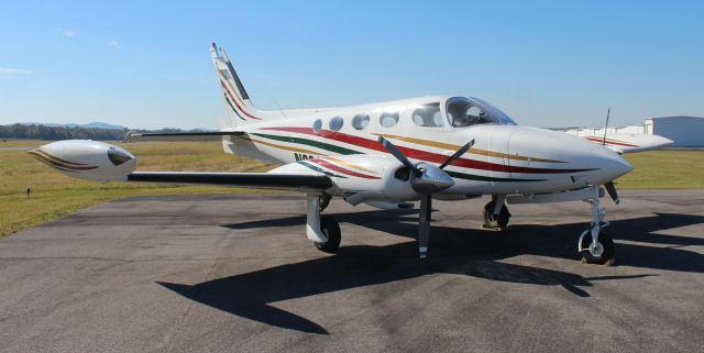 Cessna 340 (N9940F) - A 1972 model Cessna 340 on the ramp at Boswell Field, Talladega Municipal Airport, AL - mid-morning, November 10, 2021.