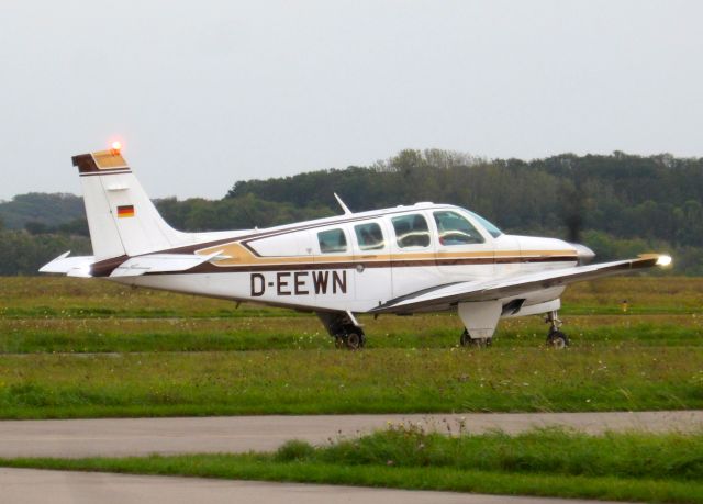 Beechcraft Bonanza (36) (D-EEWN)