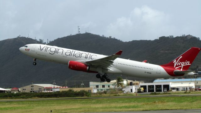 Airbus A330-300 (G-VKSS)