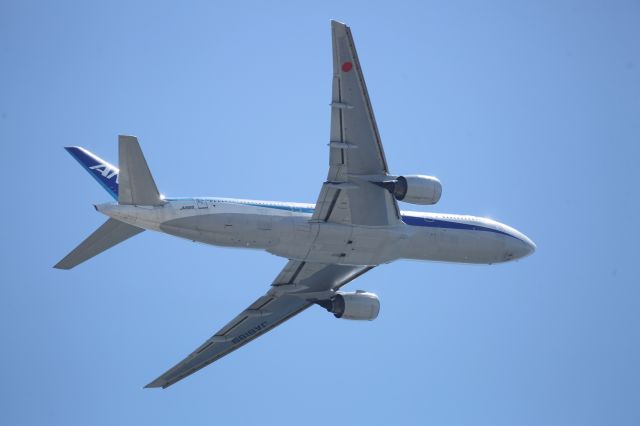 Boeing 777-200 (JA8199) - 03 July 2015: HKD-HND.