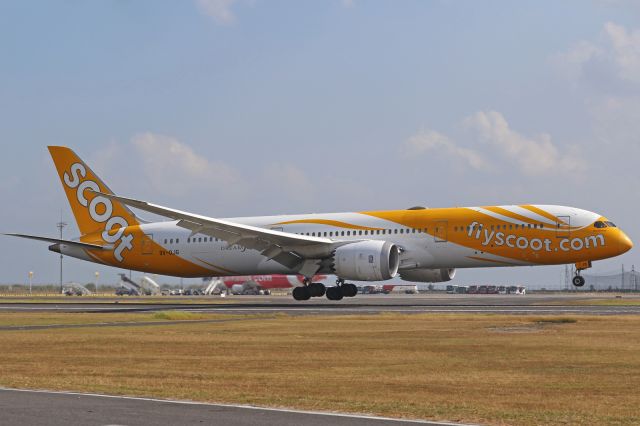 Boeing 787-9 Dreamliner (9V-OJG)