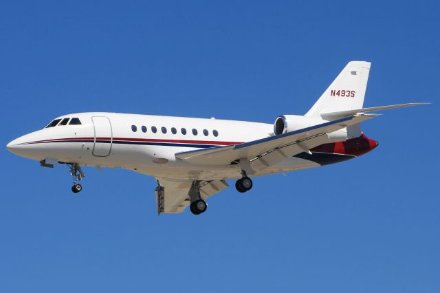 Dassault Falcon 2000 (N493S)