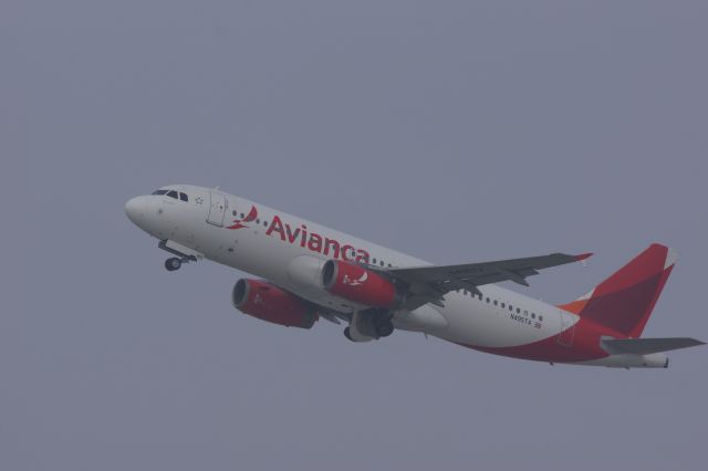 Airbus A320 (N495TA)