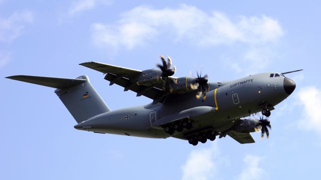 AIRBUS A-400M Atlas (GAF5429) - Start