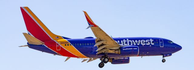 Boeing 737-700 (N962WN)