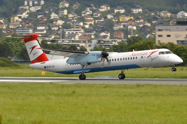 de Havilland Dash 8-400 (OE-LGJ)