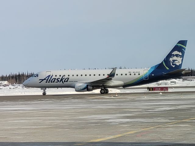 Embraer 175 (N641QX)