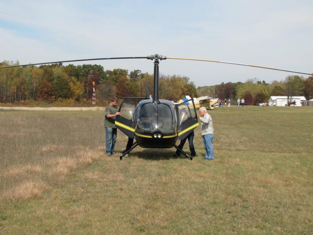 Robinson R-44 (N3157Y)