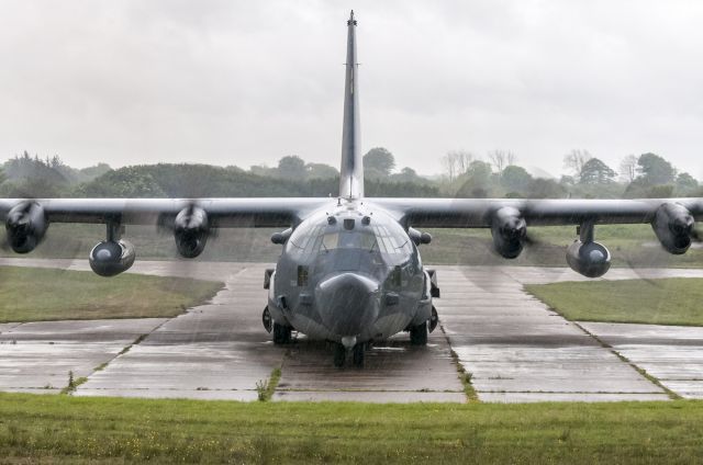 Lockheed C-130 Hercules (N70024) - ...juin 2014...70ième anniversaire du débarquement en Normandie...Cherbourg-Maupertus...France