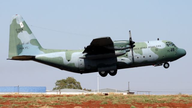 Lockheed C-130 Hercules (FAB2475)