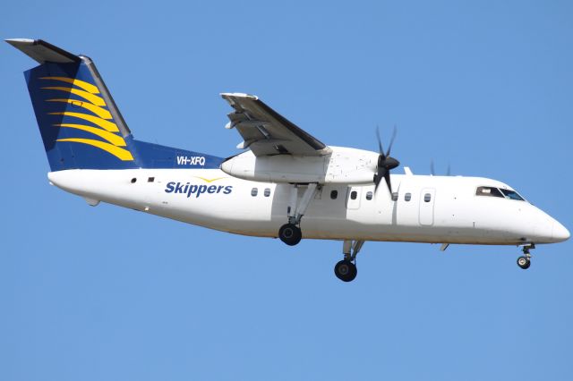 de Havilland Dash 8-100 (VH-XFQ)