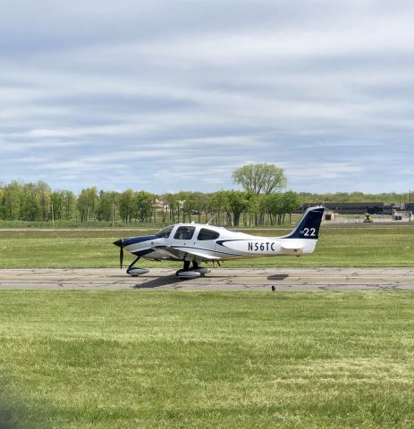 Cirrus SR-22 (N56TC)
