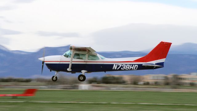 Cessna Skyhawk (N738HD)